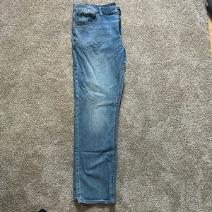 Men’s straight jeans